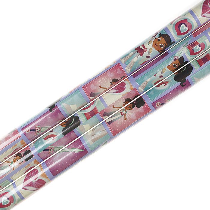 Presentpapper 70 x 200 cm rullar av presentpapper Nella med lila botten och bilder av Nella supergirl