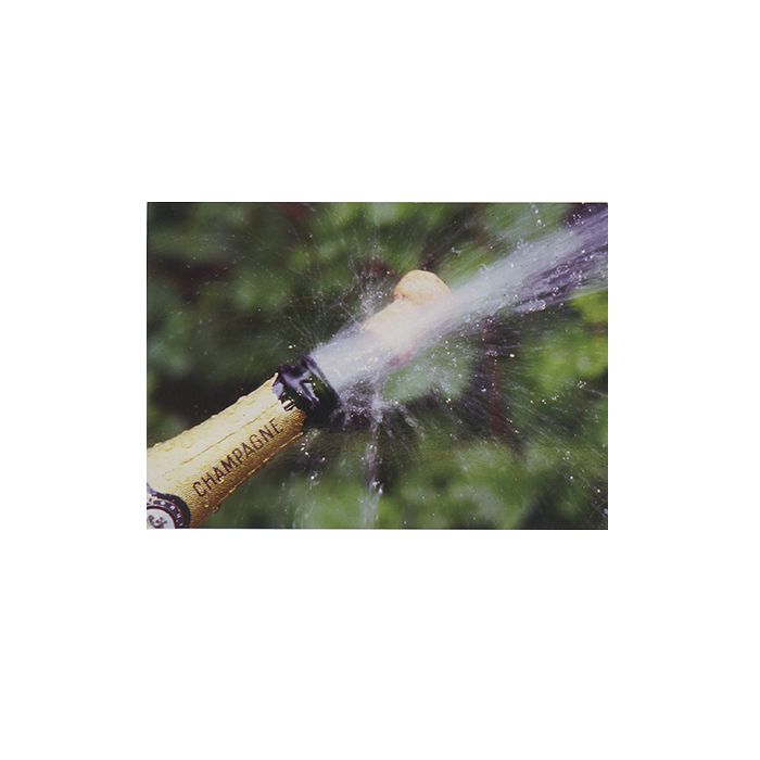 Vykort Champagne kork som skjuts ur flaska
