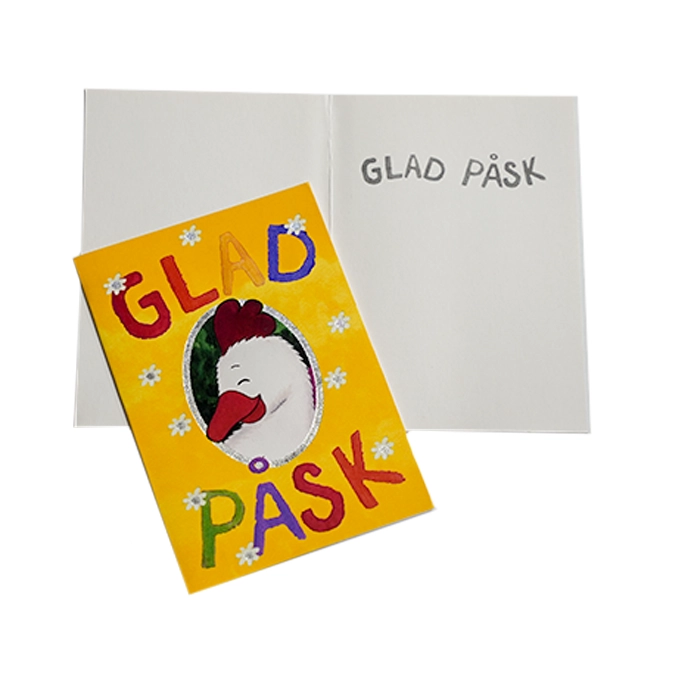 Text glad påsk i fina färger runt en söt höna